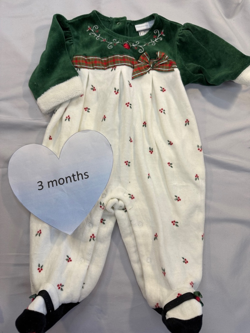 Vitamins Baby - Festive Green and White Kids One Piece/Footie/Romper